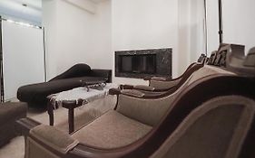 Boutique Apartment